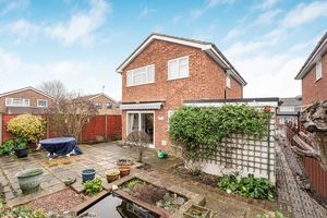 Rear elevation - click for photo gallery